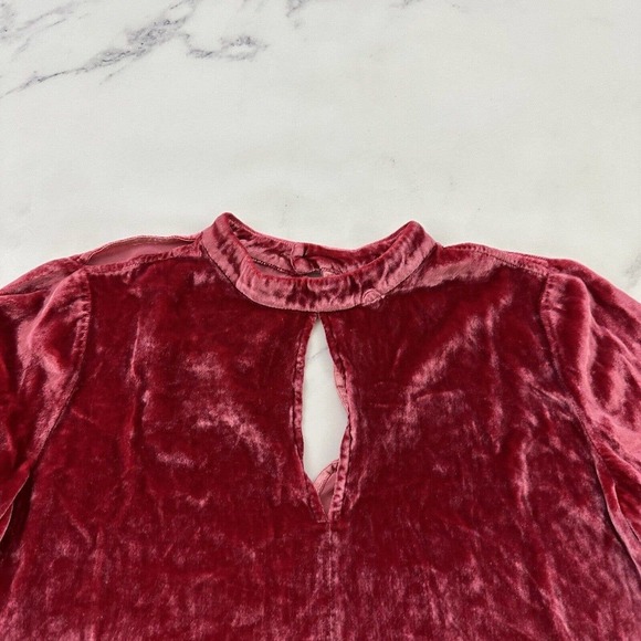 J Brand Velvet Key Hole Blouse Top Size S Red Flutter Sleeve High Neck - Picture 2 of 12